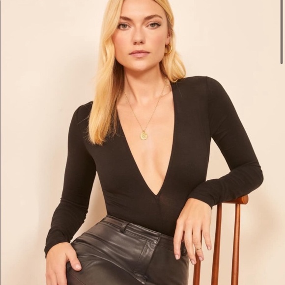 Reformation Tops - Reformation Troye Deep V Bodysuit Size XS NWT